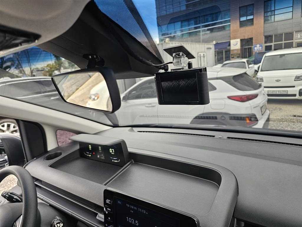 Hyundai Staria — photo 11