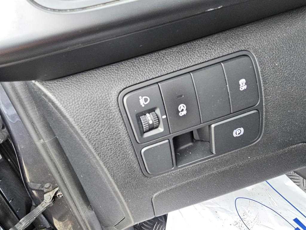 Hyundai Staria — photo 17