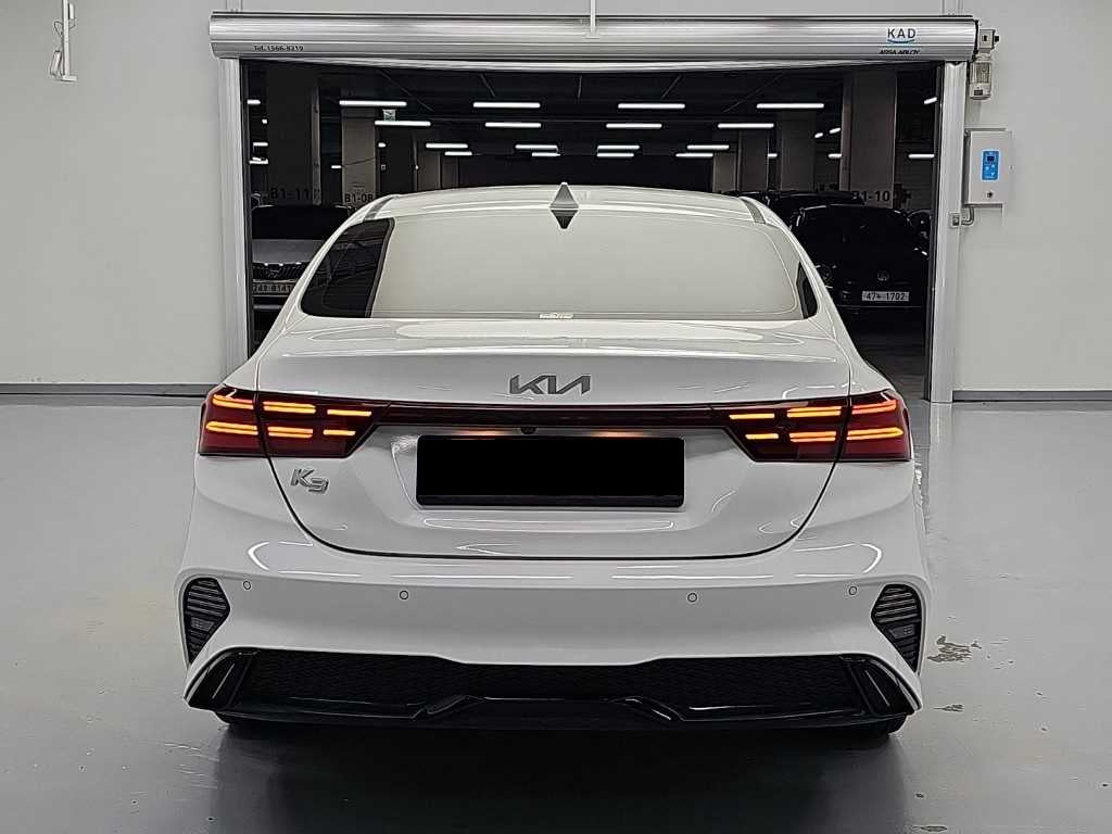 Kia K3 — photo 03