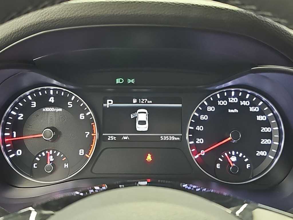 Kia K3 — photo 06