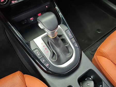 Kia K3 — photo 08