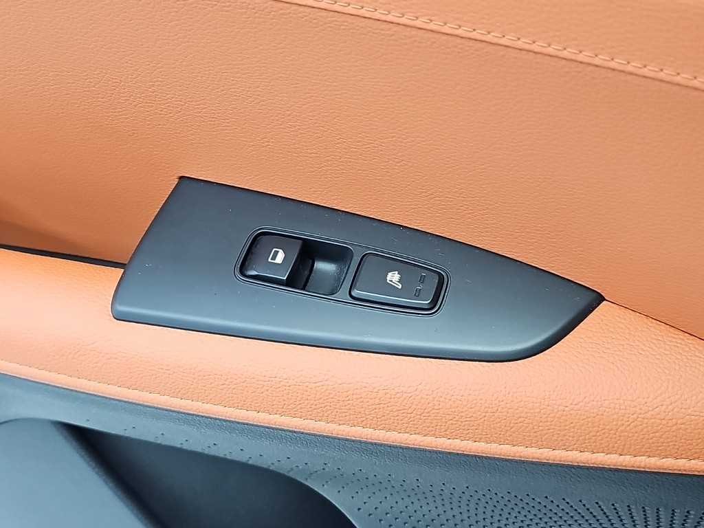 Kia K3 — photo 14