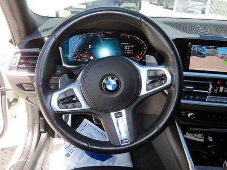 BMW 3-Series — photo 08