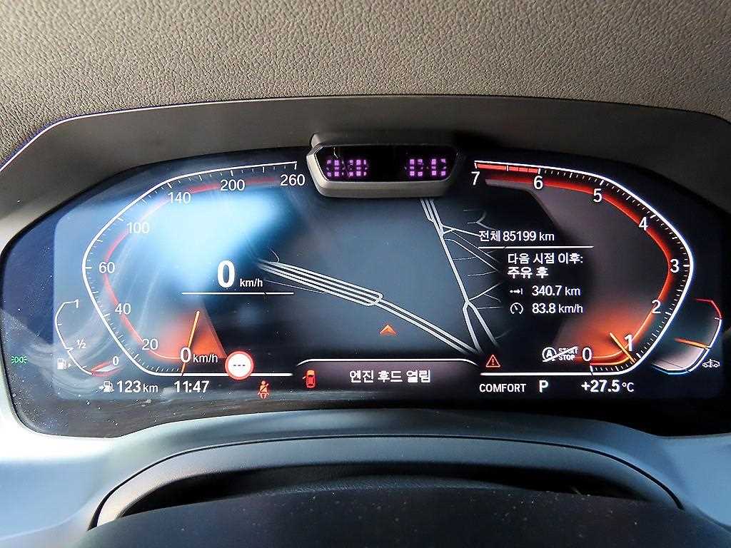 BMW 3-Series — photo 09
