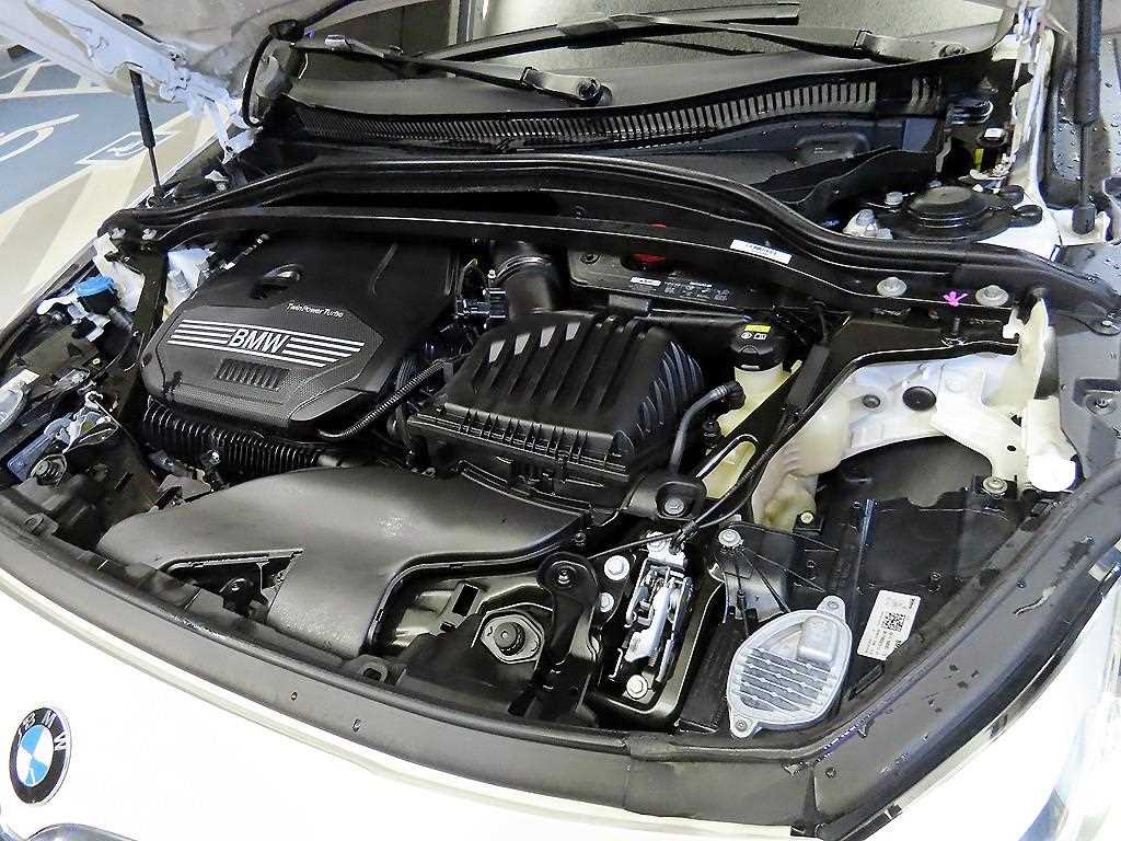 BMW 1-Series — photo 17