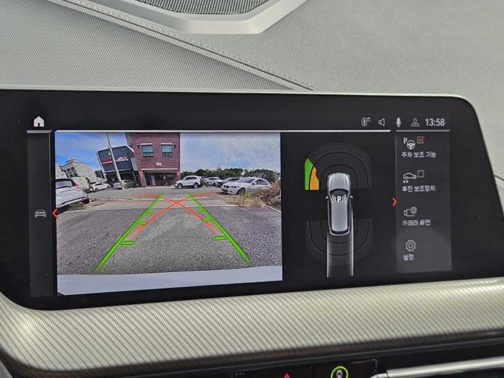 BMW 1-Series — photo 20