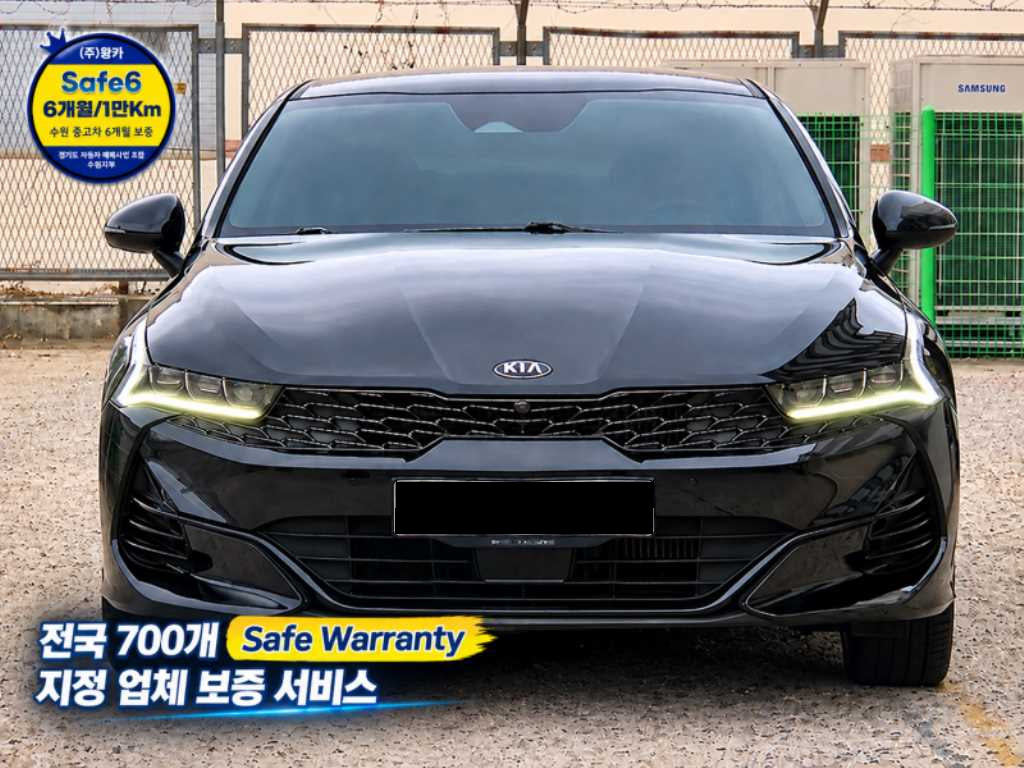 Kia K5 — photo 01