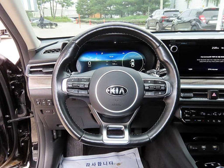 Kia K5 — photo 08
