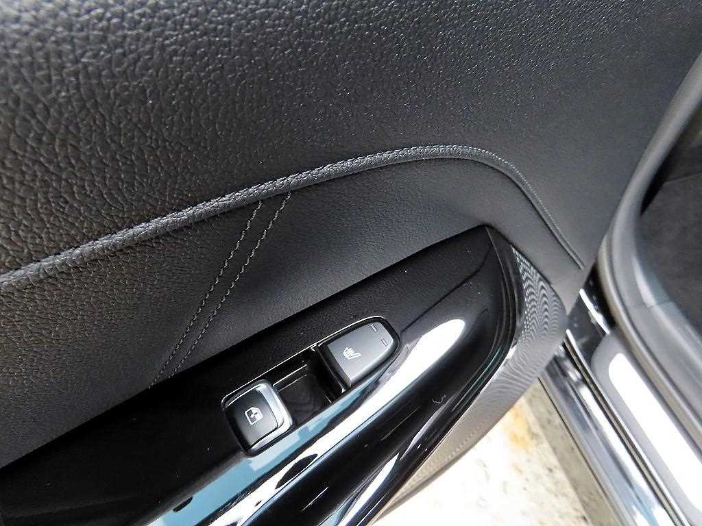 Kia K5 — photo 15