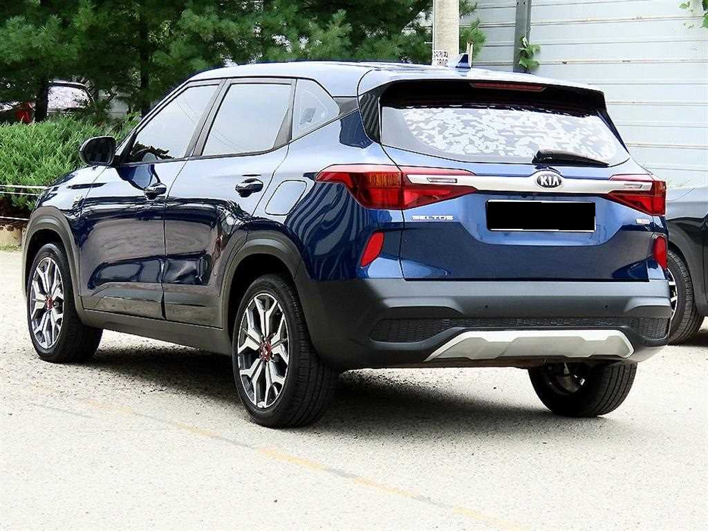 Kia Seltos — photo 03