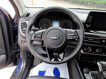 Kia Seltos — photo 08