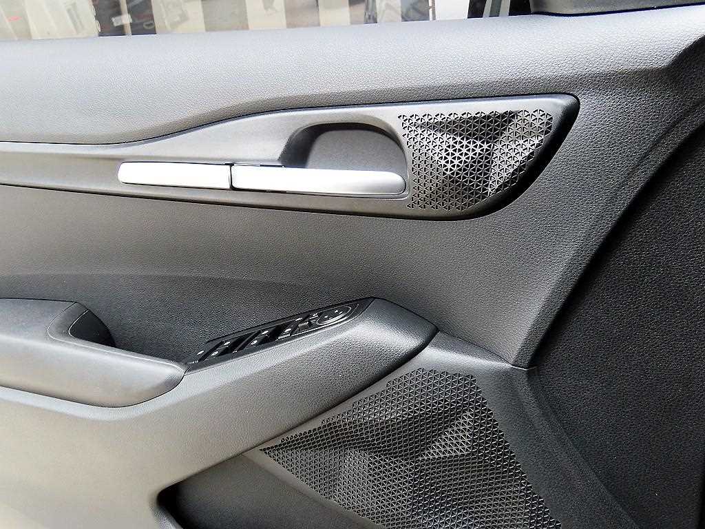 Kia Seltos — photo 11