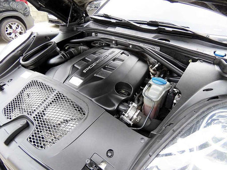 Porsche Macan — photo 19