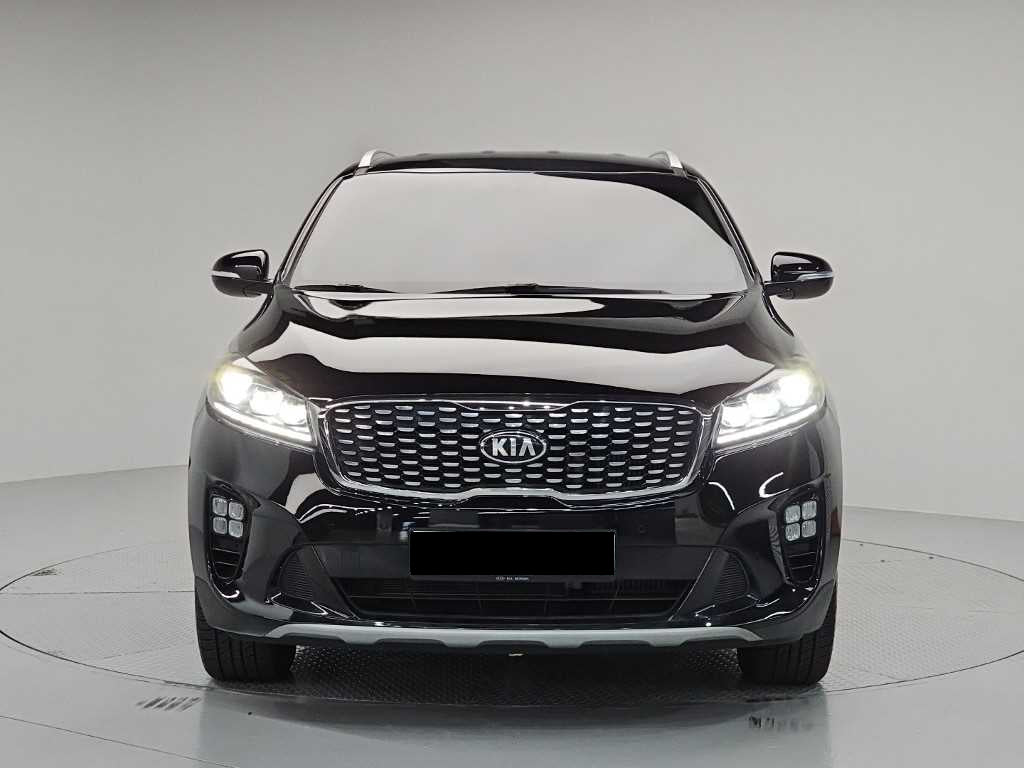 Kia Sorento — photo 02