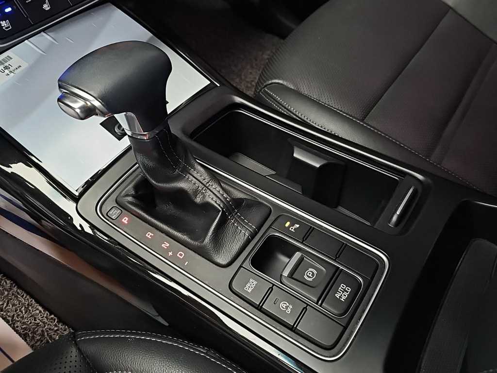 Kia Sorento — photo 08