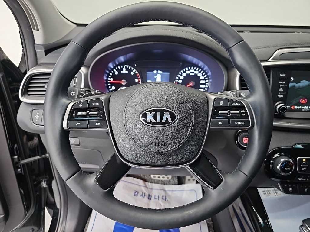 Kia Sorento — photo 09