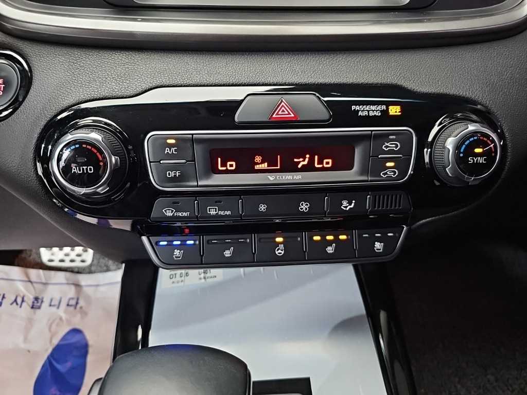 Kia Sorento — photo 10