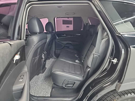 Kia Sorento — photo 12