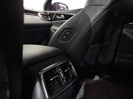 Kia Sorento — photo 14