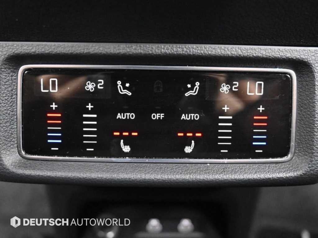 Audi e-tron — photo 16