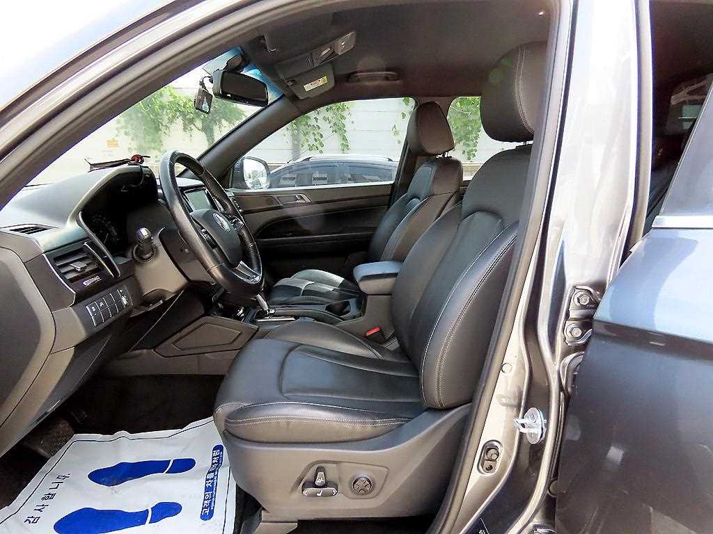 KGM Rexton — photo 05
