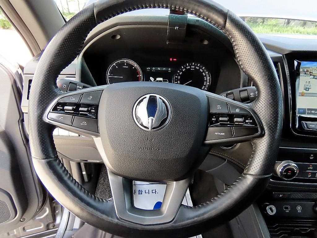 KGM Rexton — photo 08