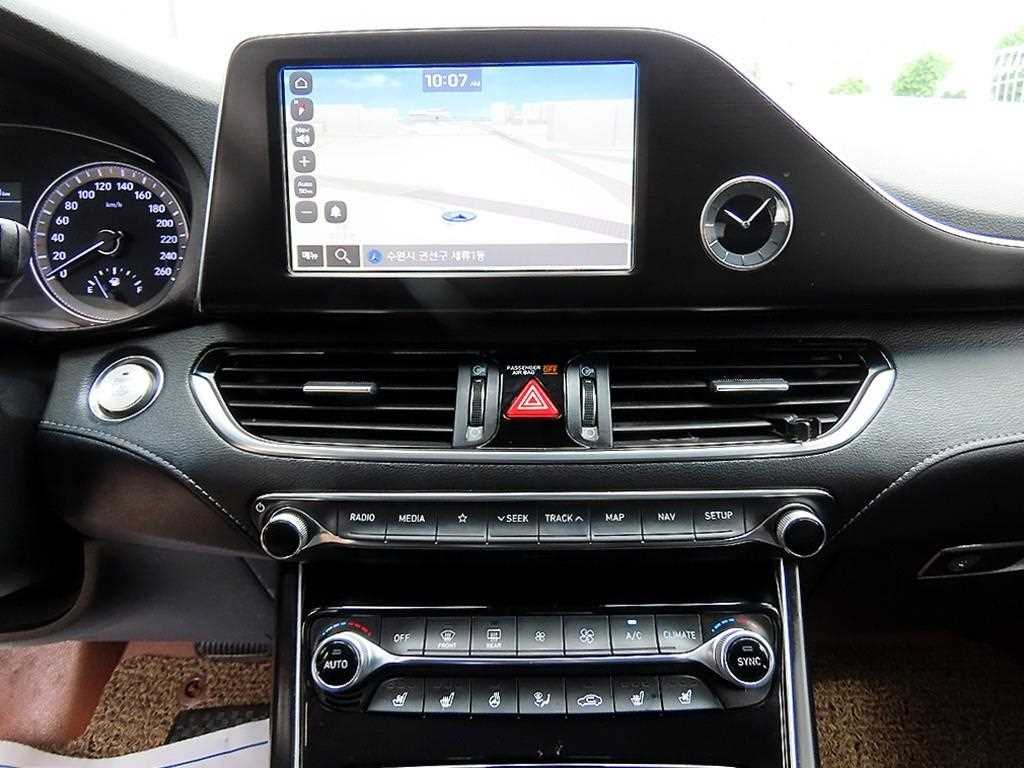 Hyundai Grandeur — photo 13