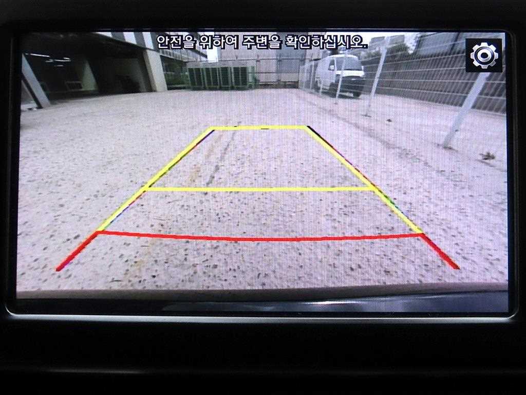 Hyundai Grandeur — photo 15
