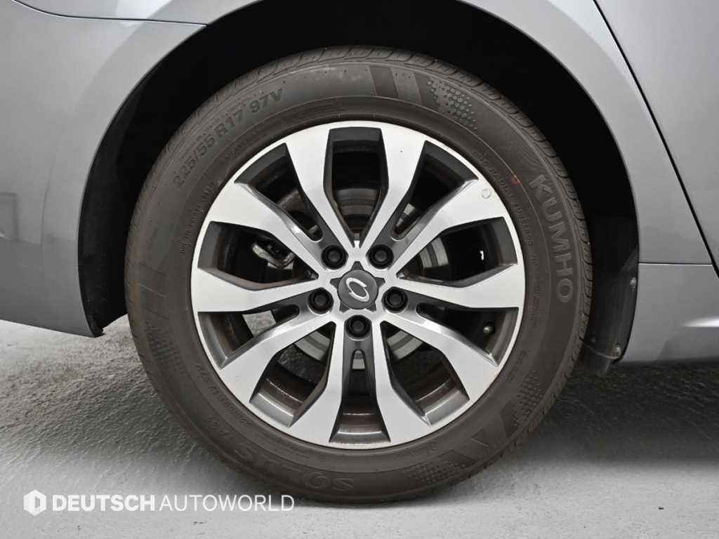 RENAULT SM6 — photo 05