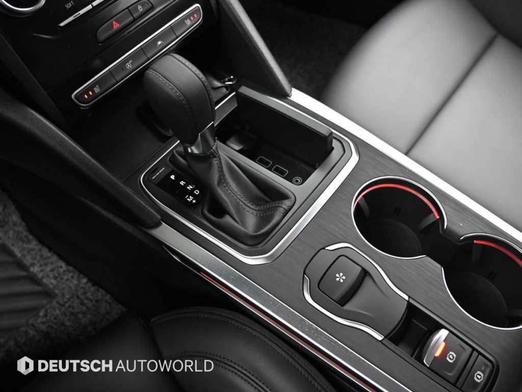 RENAULT SM6 — photo 09