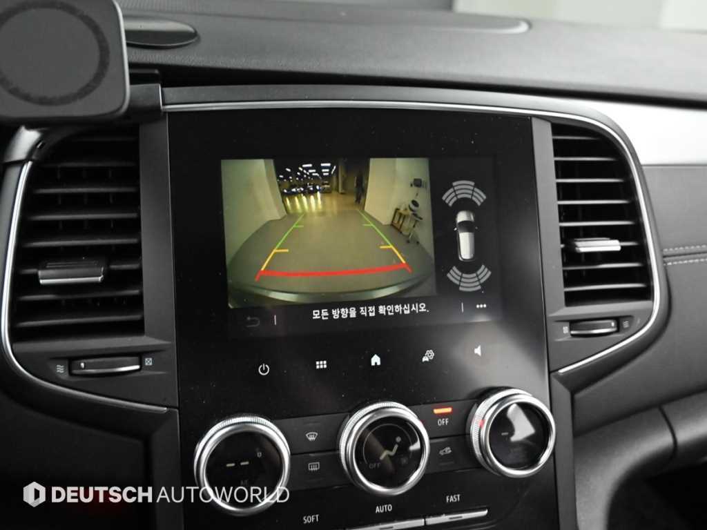 RENAULT SM6 — photo 15