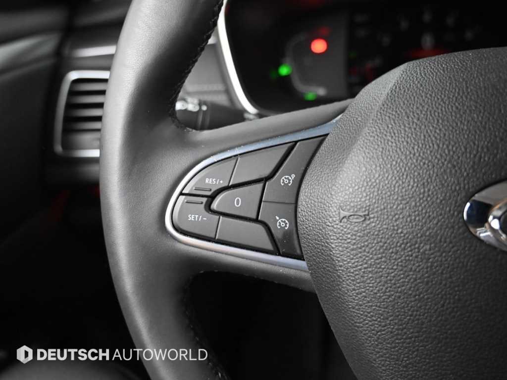 RENAULT SM6 — photo 16