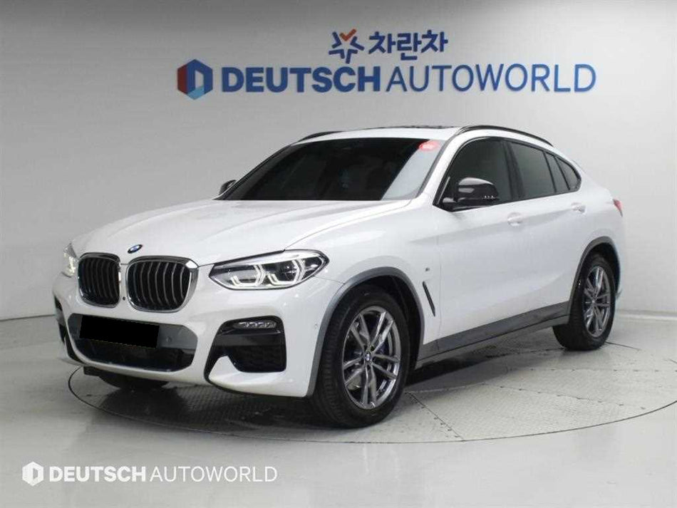 BMW X4 — photo 01