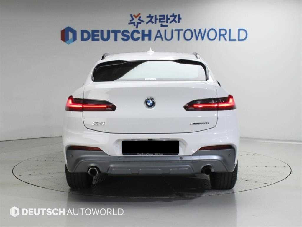 BMW X4 — photo 04