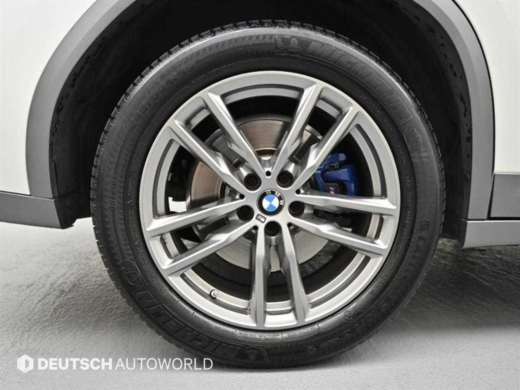 BMW X4 — photo 05