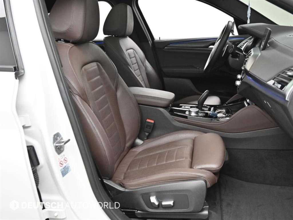BMW X4 — photo 10