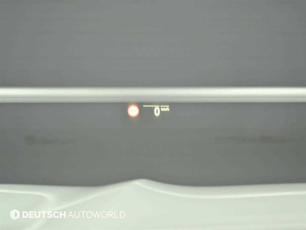 BMW X4 — photo 17