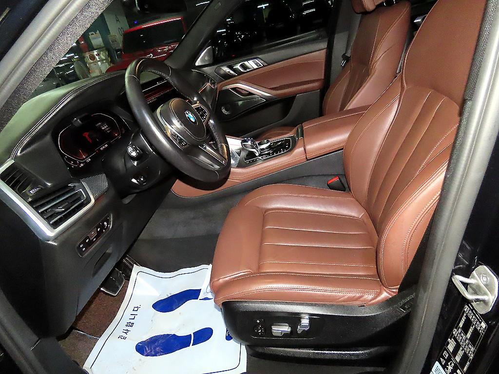 BMW X6 — photo 06