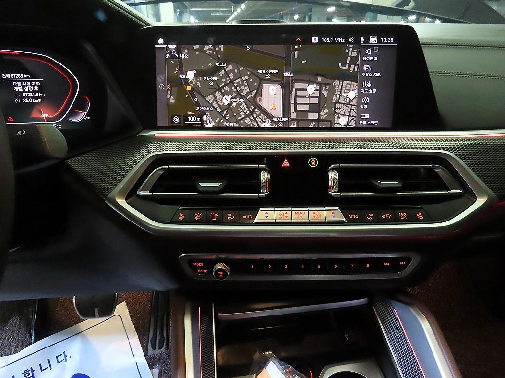 BMW X6 — photo 11