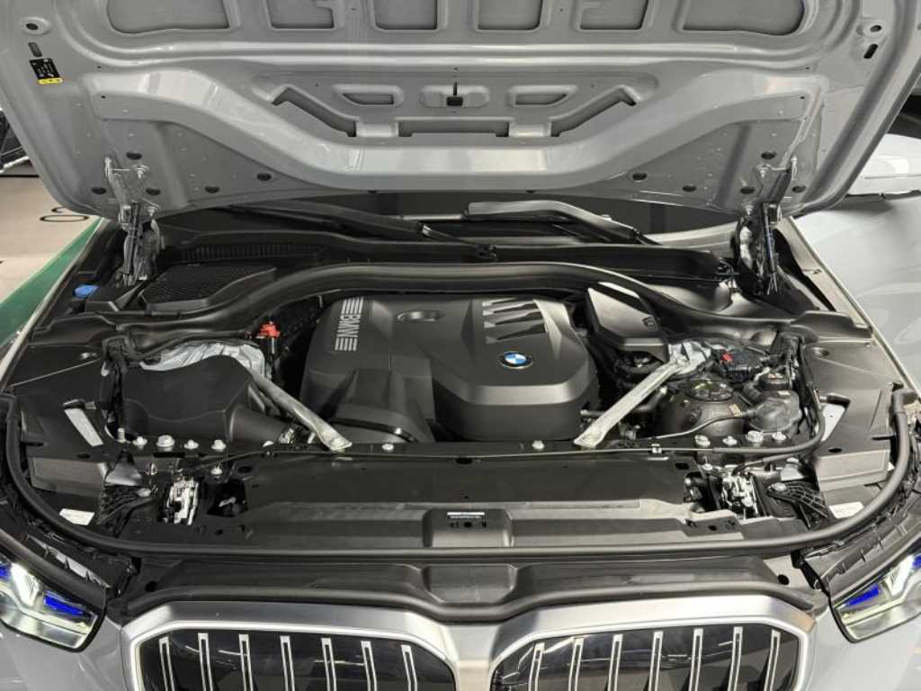 BMW 5-Series — photo 06