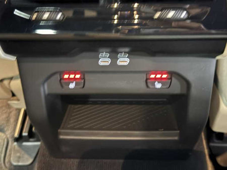 BMW 5-Series — photo 17