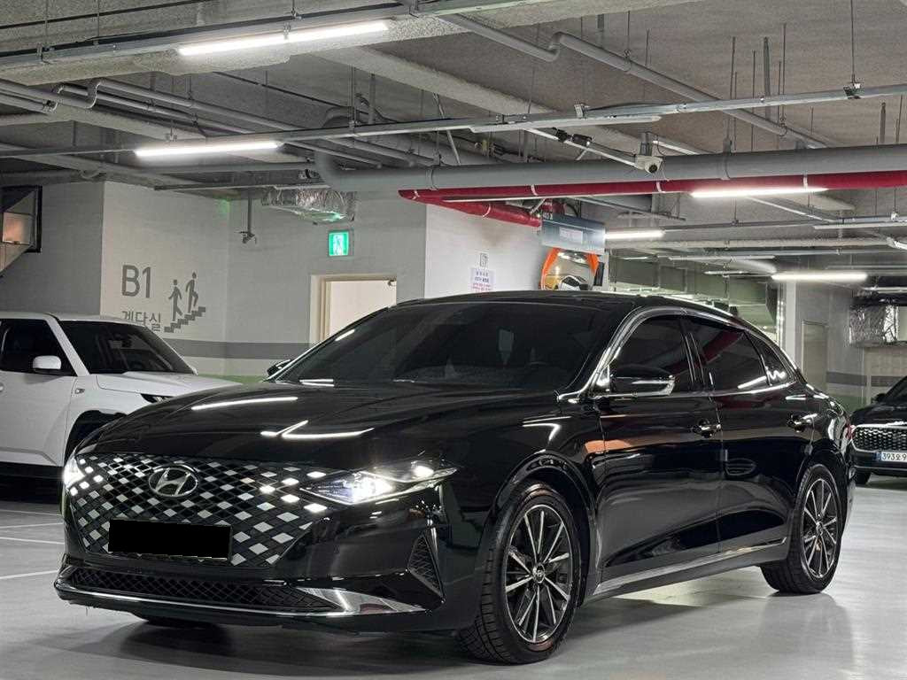 Hyundai Grandeur — photo 01