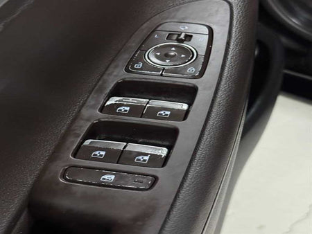 Hyundai Grandeur — photo 16