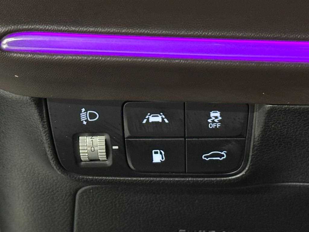 Hyundai Grandeur — photo 17