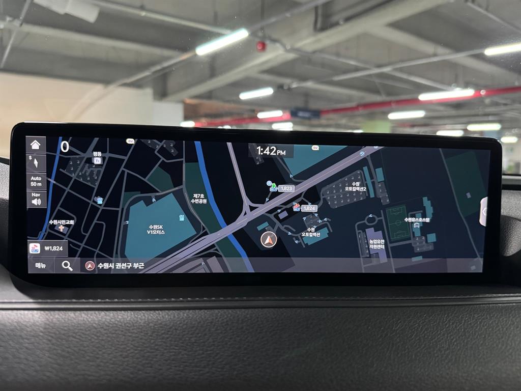Genesis G80 — photo 12