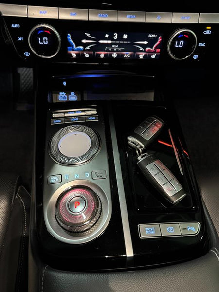 Genesis G80 — photo 15