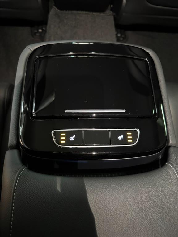 Genesis G80 — photo 18