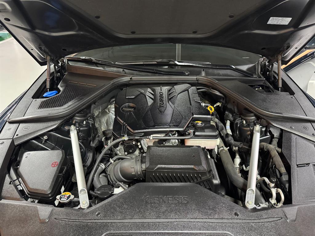 Genesis G80 — photo 20