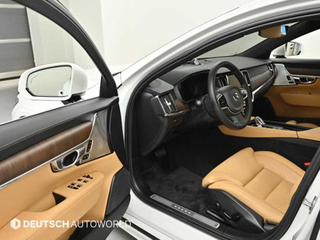 Volvo S90 — photo 11