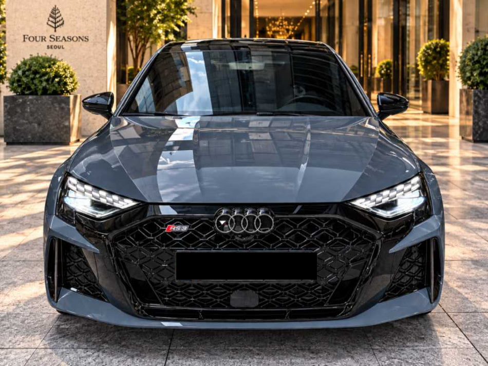 Audi RS3 — photo 01